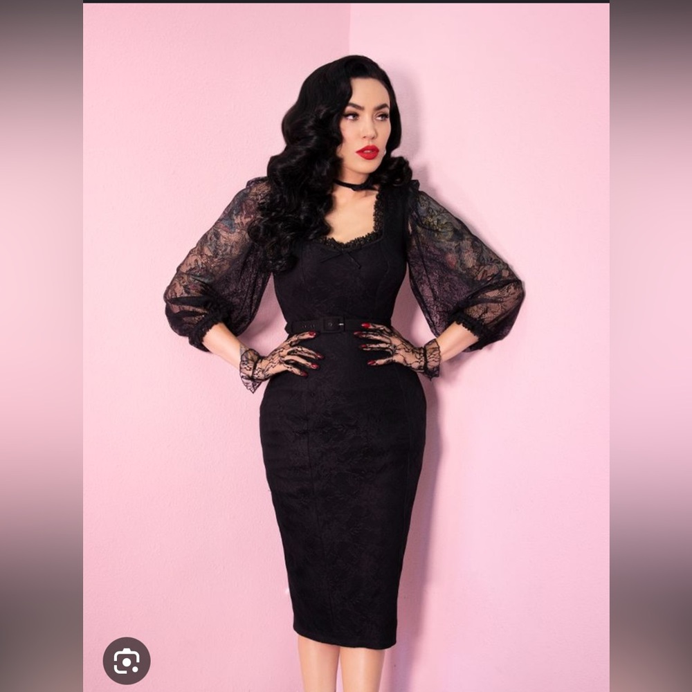 Decadence Dress in black